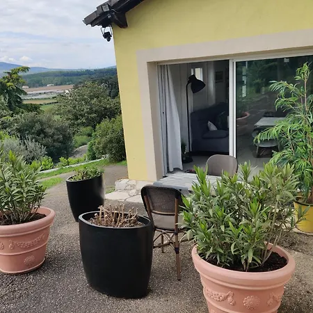 Studio Belle Vue * Clonas-sur-Vareze